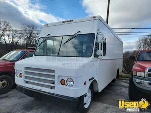 Low Mileage - 2002 Workhorse P42 Diesel Step Van | Truck for Mobile Business for Sale in Indiana!