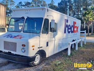 Ready for Conversion - 24' 2010 Ford F59 Step Van | Used Delivery Truck for Sale in Louisiana!