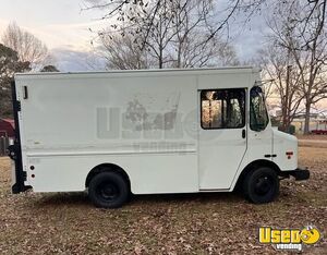 Ready to Convert - 2005 Workhorse P42 Step Van with Rear Liftgate for Sale in Louisiana!