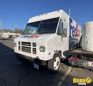 2003 International P1000 Step van | Mobile Business Truck for Sale in Massachusetts!