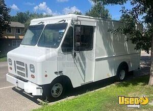 Like New 2013 - Ford E-350 Step Van | Empty Truck for Conversion for Sale in Minnesota!