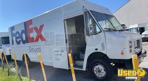 (3) 2010 Workhorse W62 Step Vans for Delivery / Mobile Business Conversion for Sale in Missouri!