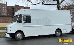 2014 Freightliner MT45 Step Van | Used Tool Truck for Mobile Business for Sale in New York!