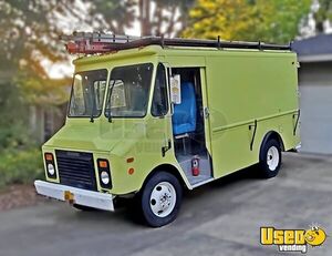 Ready to Convert - Grumman Olson Kurbmaster Step Van with Generator for Sale in Oregon!