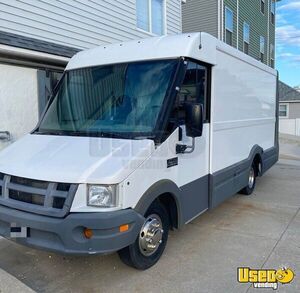 2012 Isuzu Step Van Four-Cylinder Turbo Diesel Truck for Mobile Business for Sale in Pennsylvania!