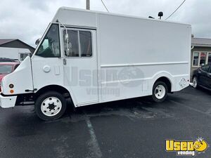 Clean and Ready To Go - 2012 Smith Step Van | Empty Truck for Conversion for Sale in Pennsylvania!