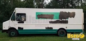 Used GMC Step Van/ Empty Food Truck for Mobile Business for Sale in South Dakota!