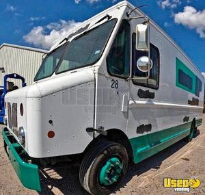 2011 Freightliner W62 Step Van | Truck for Mobile Business for Sale in Texas!