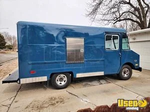 Ready to Convert - 18' Chevrolet P20 Step Van DIY Mobile Unit for Sale in Utah!