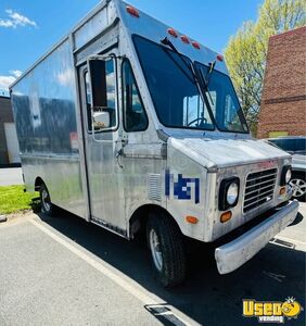 Ready to Convert - 18' Ford E350 Econoline Step Van | DIY Truck for Sale in Virginia!