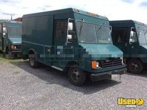 20' Workhorse Diesel Step Van | Truck for Mobile Business for Sale in Virginia!