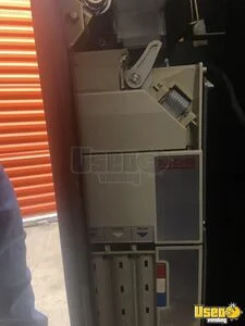 Studio 3 Automatic Products Snack Machine 6 Colorado for Sale