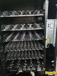 Studio B Automatic Products Snack Machine 3 Washington for Sale