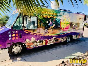 LOADED - 28' Freightliner MV Mobile Kitchen Food Truck / Taco Truck for Sale in Arizona!