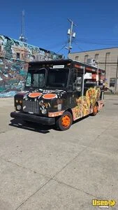 2002 Freightliner All Purpose Taco Food Truck Mobile Kitchen Unit w/ Pro Fire System for Sale in Michigan!