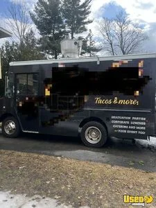 2002 Chevrolet P30 All-Purpose Taco Food Truck Mobile Food Unit w/ Pro Fire System for Sale in New York!