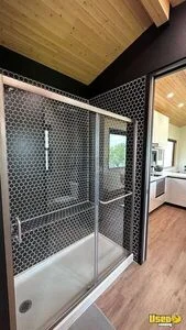 Tiny Home On Wheels Fresh Water Tank Texas for Sale