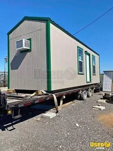 Like New - 28' Tiny Home and 35' Gooseneck Trailer Combo for Sale in Texas!