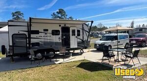2018 - Star Craft Launch Outfitter Mobile Office / Home Trailer for Sale in Texas!