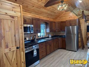 Tiny Home Tiny Home On Wheels Air Conditioning New York for Sale