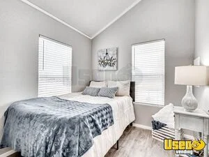 Tiny Home Tiny Home On Wheels Electrical Outlets Texas for Sale