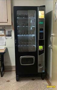Usi Snack Machine 2 California for Sale