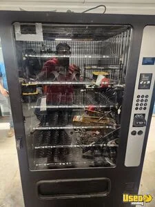 For Sale in Connecticut, here is a Wittern FSI USI 3535 Snack Vending Machine For Sale in Connecticut!