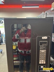 Wittern FSI USI 3120 Glass Front Snack Vending Machines For Sale in Florida!