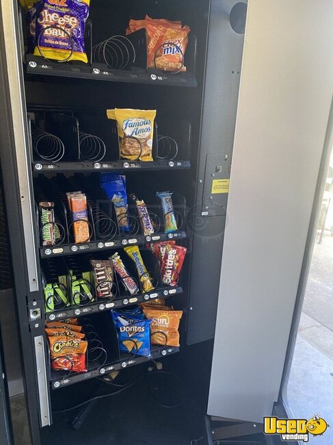 Usi Snack Machine Florida for Sale