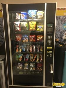 Used Electrical Snack Vending Machine For Sale in Maryland!