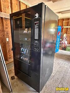 Wittern FSI USI 3129 Glass Front Snack Vending Machine For Sale in North Carolina!