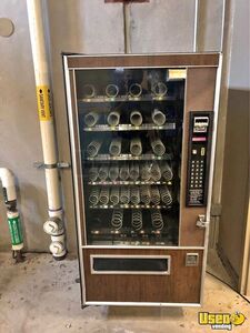 Wittern Selectivend Snack Mart II 2097 4 Wide Snack Vending Machine For Sale in Texas!