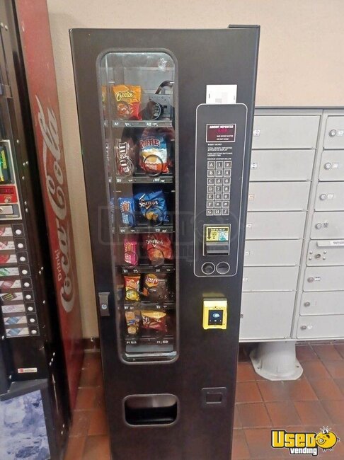 Usi Snack Machine Texas for Sale