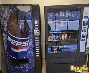 Dixie Narco Soda and 1 Wittern FSI USI 3509 Snack Vending Machines For Sale in Texas!