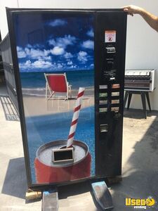 USI CD8 Electrical Can Soda Vending Machine for Sale in California!