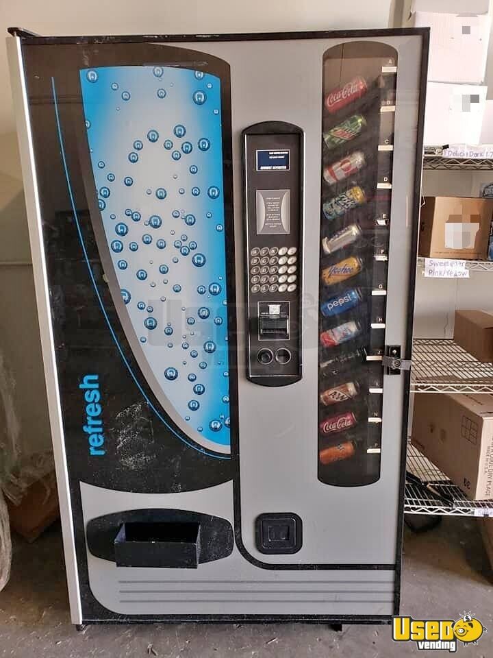 cb700 vending machine