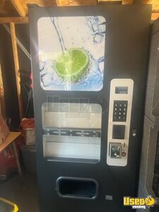 Wittern 3578 FSI USI Live Front Soda Cold Drink Vending Machine For Sale in Illinois!