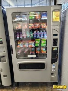 Wittern FSI USI Snack and Drink Combo Vending Machine For Sale in California!