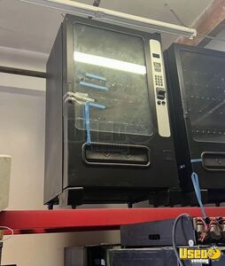 Wittern FSI USI 3519 5-Wide 6-Tray Dual Coil Combo Vending Machine For Sale in California!