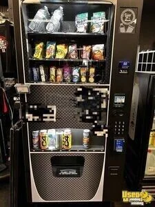 2023 Futura Express 3589 Snack and Drink Combo Vending Machine For Sale in Colorado!