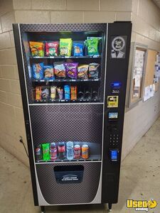 2023 Wittern FSI USI Futura II Express Snack and Drink Combo Vending Machine For Sale in Maryland!