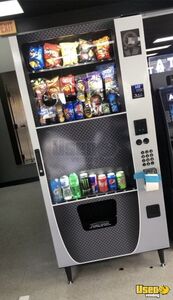 2021 Wittern FSI USI Selectivend Snack and Drink Combo Vending Machine For Sale in North Carolina!