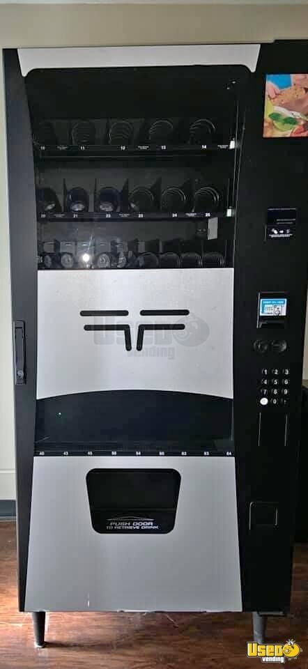 Wittern Futura Combo | Snack Soda Vending Machine for Sale in Ohio