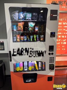 Wittern FSI USI Futura Snack and Cold Drink Combo Vending Machine For Sale in Texas!