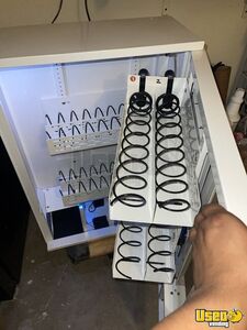 V-a02 Other Snack Vending Machine 2 California for Sale