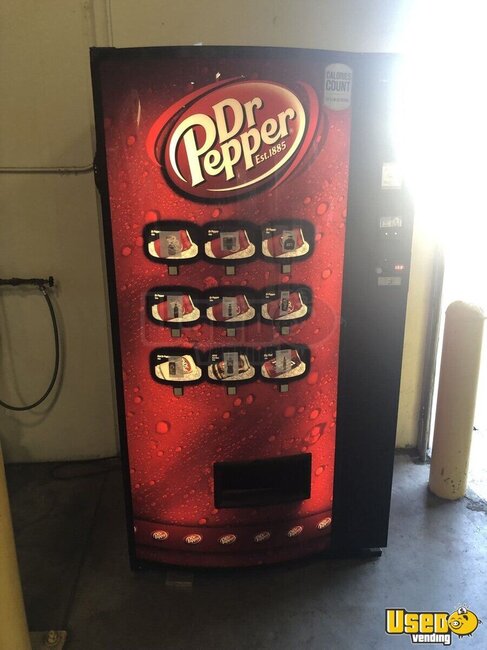 V721 Soda Vending Machines Texas for Sale