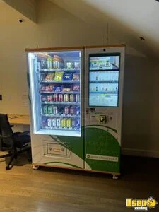 TCN-D900-90 (32SP) Snack and Drink Combo Vending Machine For Sale in California!