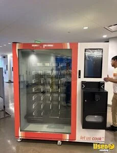 2025 Automated Hot Food + Frozen Combo Vending Machine for Sale in California!