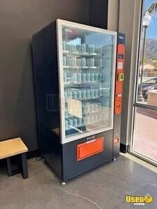 TCN Snack and Soda Cold Drink Combo Vending Machine For Sale in California!