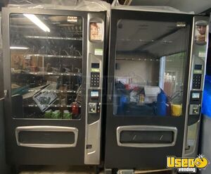 (1) DZ Chill Center Snack and Drink Combo (1) Snack Merchandiser Snack Vending Machines For Sale in Illinois!